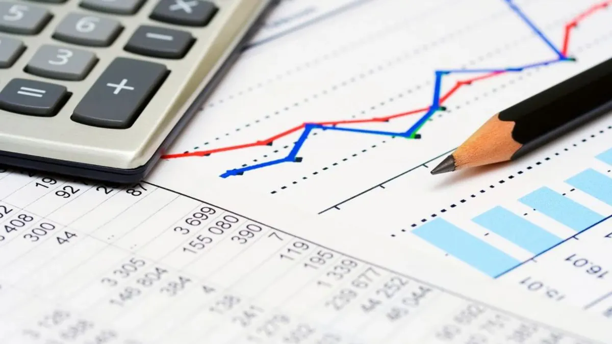 S&P avertizează România: Instabilitatea politică poate duce la retrogradarea ratingului de ţară