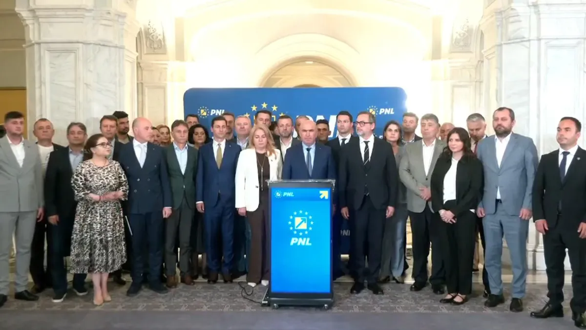 Bolojan îi cere premierului desemnat, Adrian Veștea, să își depună mandatul