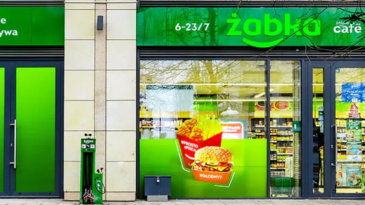 Alimentation Couche-Tard preia gigantul polonez Żabka, într-o megatranzacție de 8,6 miliarde de dolari