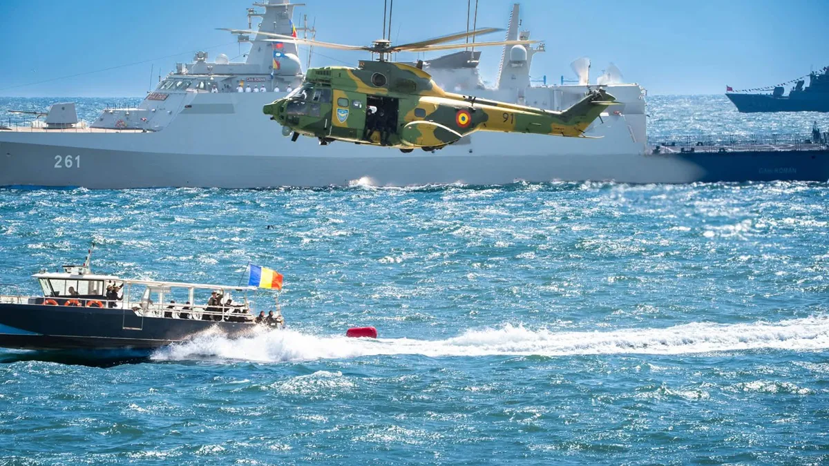 Constanța: Peste 3.500 de militari români și străini, peste 50 de nave și 15 aeronave au participat la Ziua Marinei