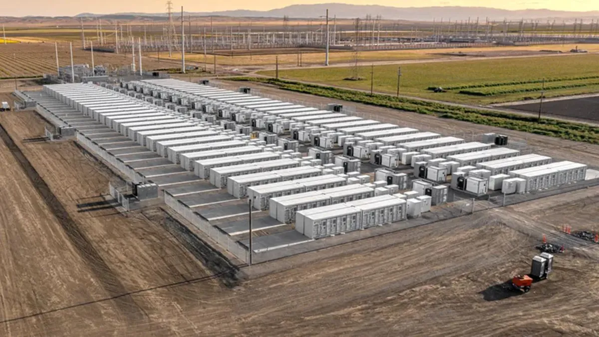 Bulgaria, liderul UE la stocarea energiei. Capacitatea bateriilor a crescut de 24 de ori în doi ani