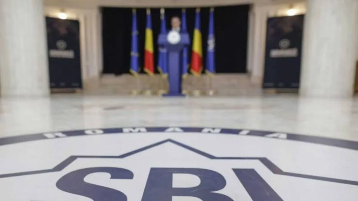Adolescenții, noua țintă a grupărilor teroriste în online. SRI îi învață pe profesori să recunoască semnele radicalizării