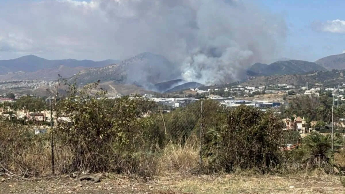 Incendiu de amploare în Benahavís, pe Costa del Sol. Peste 300 de hectare au fost afectate