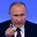 Analistul militar Konrad Muzyka, despre tactica Rusiei: „Dacă Kremlinul chiar crede că poate instala un guvern marionetă la Kiev, care să fie pro-rus şi că va fi suficient, sunt foarte naivi”
