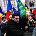 EXCLUSIV George Simion nu crede în forţa armată a României: „Din păcate, generaţiile tinere sunt formate din nişte copii cu freze ciudate şi cu gleznele subţiri şi goale. Trebuie să fim apăraţi de NATO”