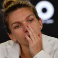 Simona Halep, eliminată la Australian Open 2022: 4-6, 6-3, 4-6 cu Alizé Cornet