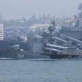 Rusia a început manevrele în Marea Neagră. Au fost puse în mişcare peste 30 de nave de asalt, crucişătoare şi distrugătoare