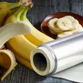 De ce să pui folie de aluminiu peste banane. Vei avea parte de o mare surpriză. Secretul pe care cu toții trebuie să îl știm