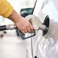 Preţ carburanți. Cât costă un plin de benzină/motorină înainte de minivacanţa de 1 decembrie