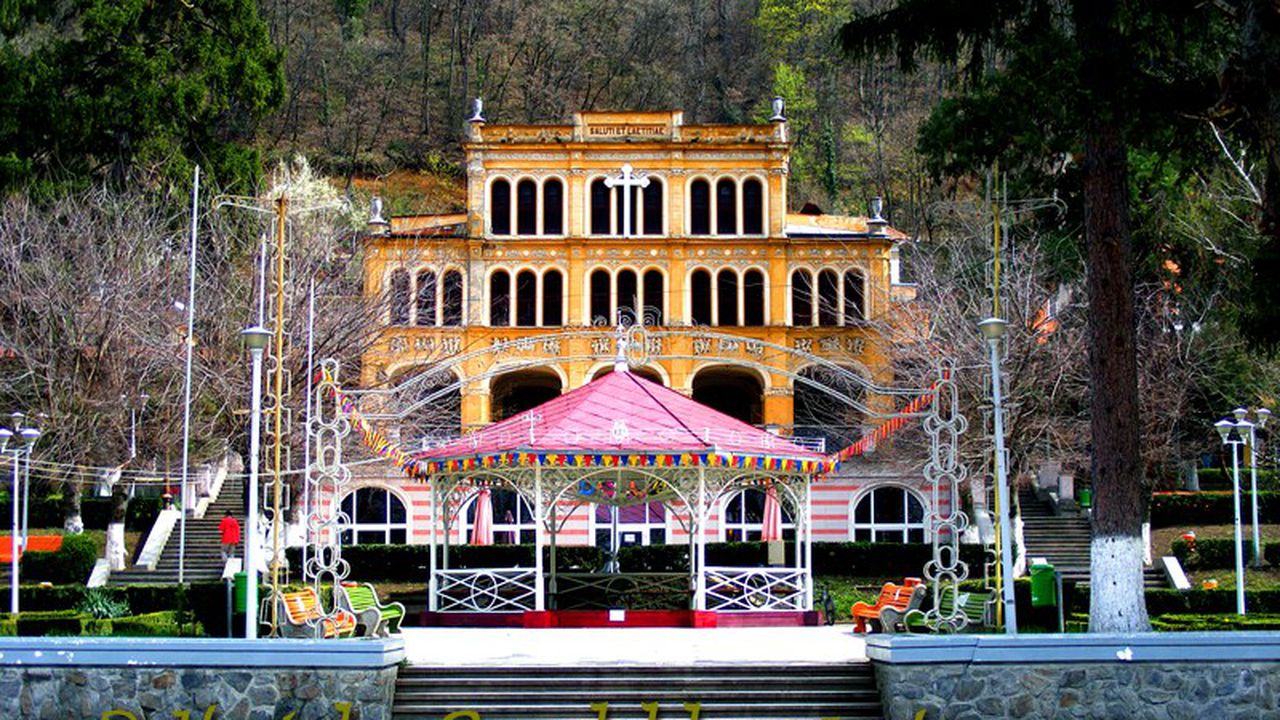 Planurile Unui Om De Afaceri BÄƒile Herculane Ar Putea Deveni Un Mic Las Vegas