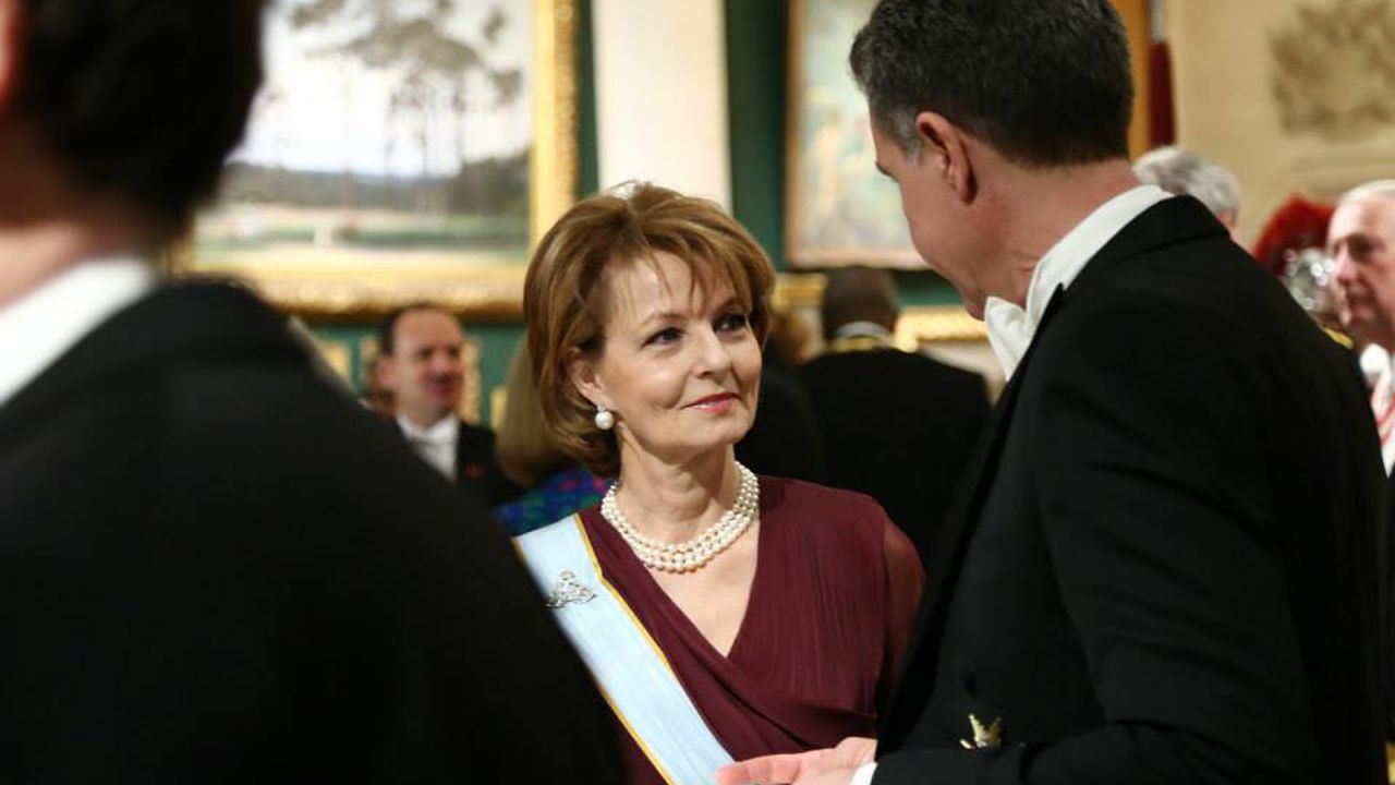 Principesa Margareta Si Principele Radu PrimiÅ£i La Ceai De Regina Elisabeta A Ii A