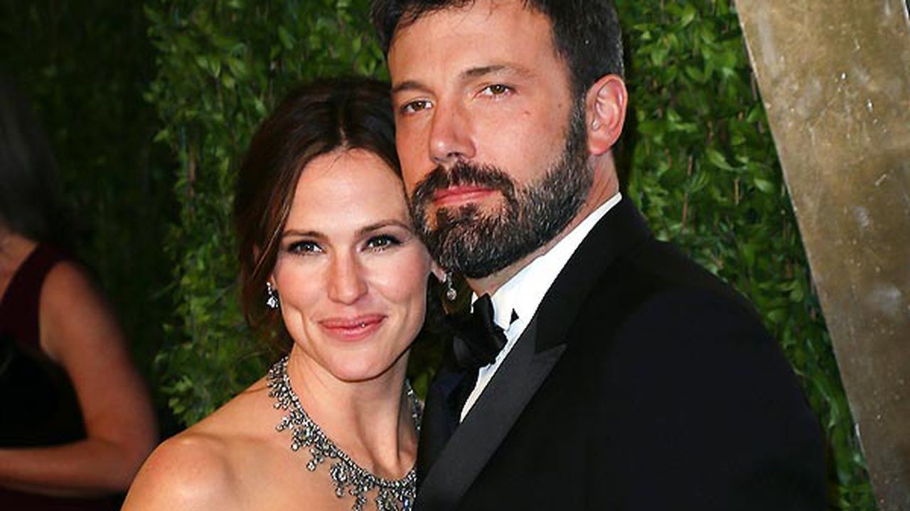 Ben Affleck şi Jennifer Garner divorţează după zece ani de ...