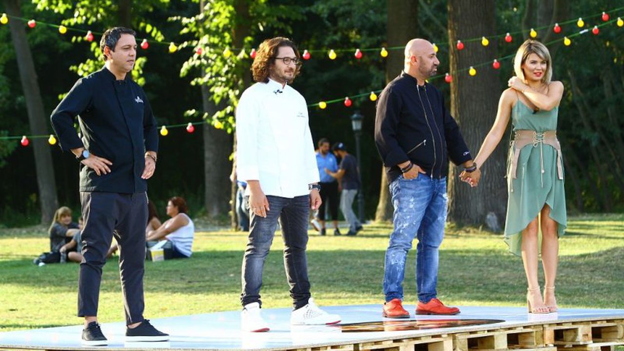 Chefi La Cutite 2017 Cum AratÄƒ Echipele Celor Patru JuraÅ£i Luni Se Impart CuÅ£itele