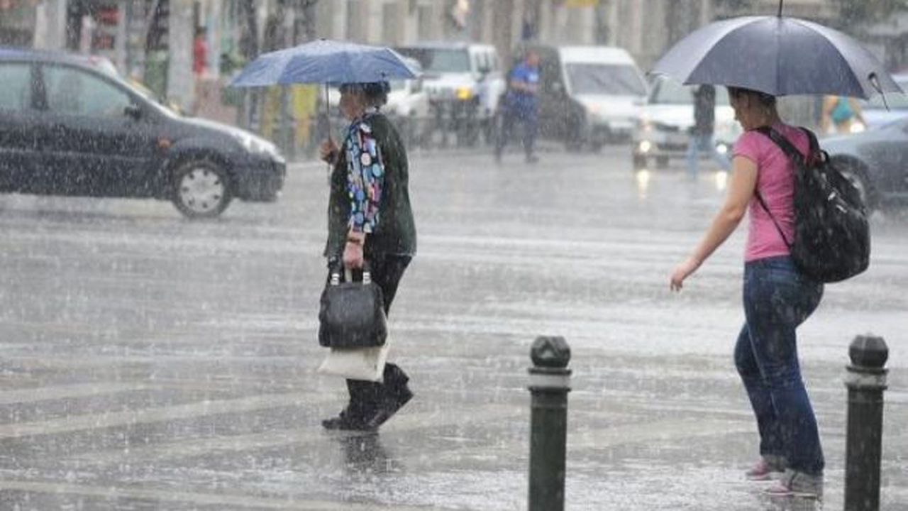 Prognoza Meteo Ploi TorenÅ£iale Si GrindinÄƒ La Sfarsit De SÄƒptÄƒmanÄƒ Cum Va Fi Vremea La Mare