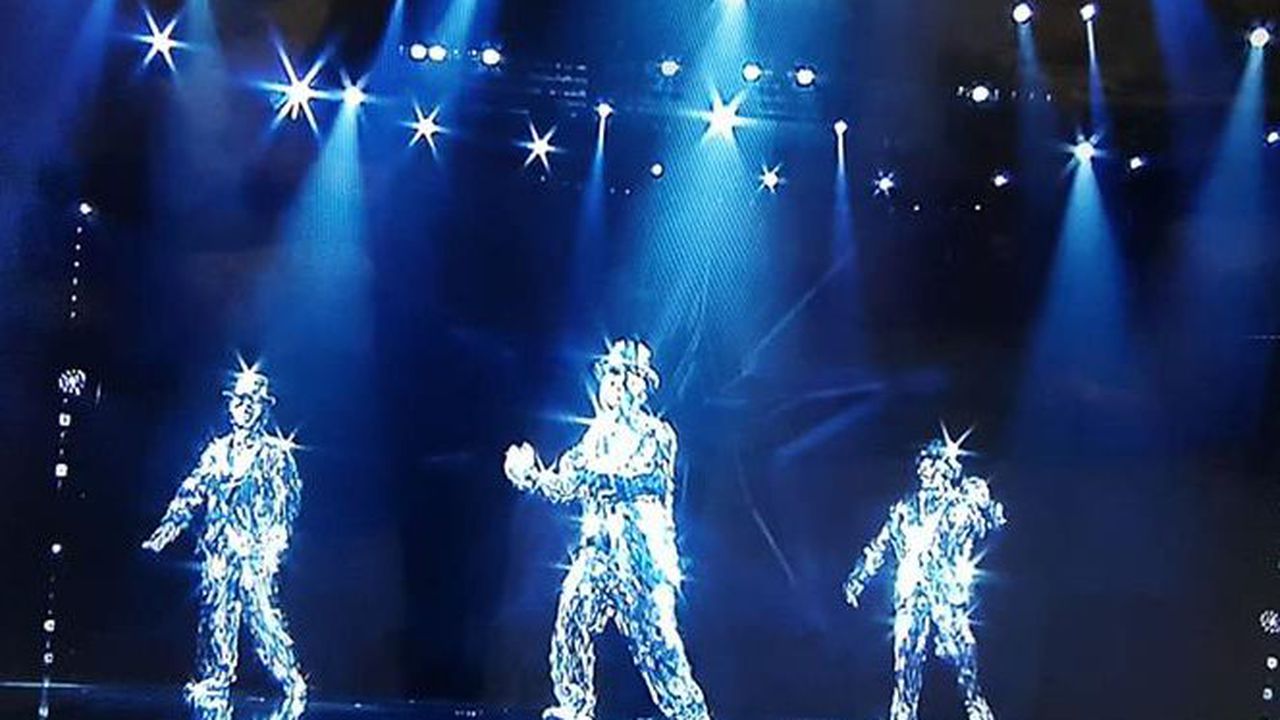 ROMANII AU TALENT 2019. Mihai Petre şi Florin Călinescu s ...