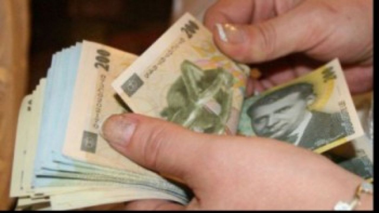Salariile Profesorilor Majorate De La 1 Ianuarie 2020 AnunÅ£ul FÄƒcut De Premierul Orban Inainte De SedinÅ£a
