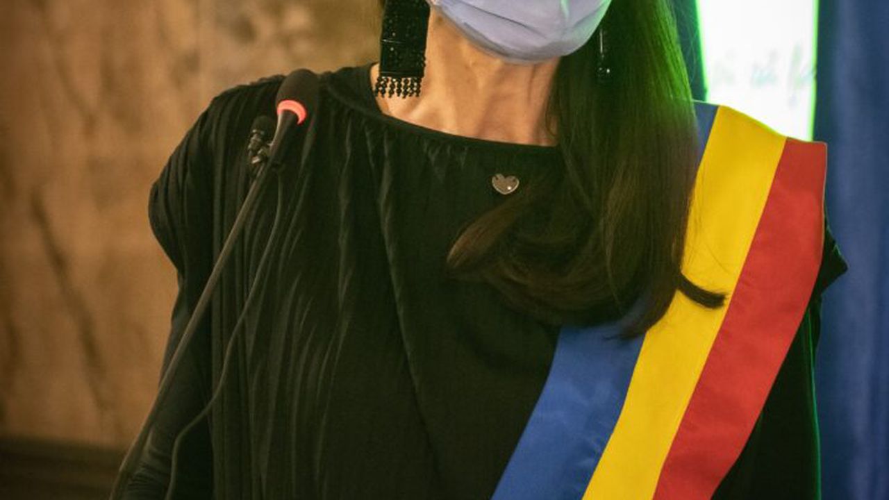 Clotilde Armand cere angajaţilor Primăriei Sectorului 1 să ...