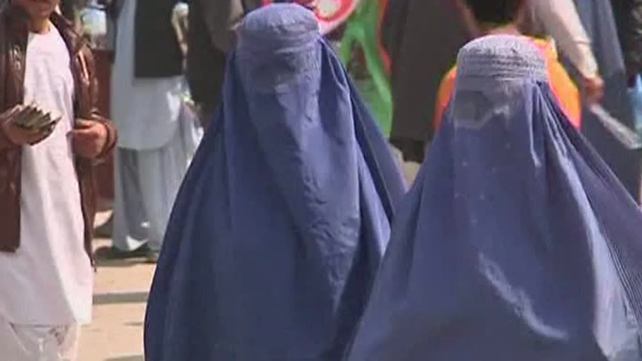 400 de femei afgane, la închisoare pentru că au fugit de acasă