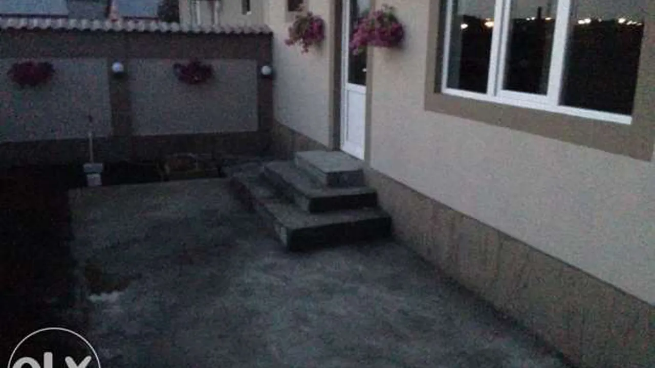 CasÄ La Curte Cu 20 000 De Euro In Bucuresti Cat A Ieftinit Criza FinanciarÄ Casele Pe