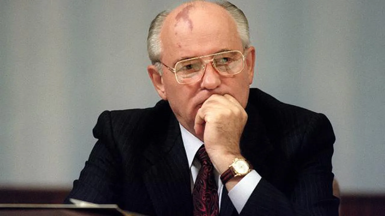 Gorbaciov a fost declarat INDEZIRABIL în Ucraina