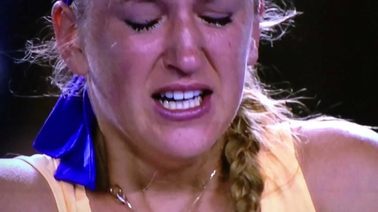 Socri De Cosmar O Mare CampioanÄƒ UmilitÄƒ De PÄƒrinÅ£ii SoÅ£ului