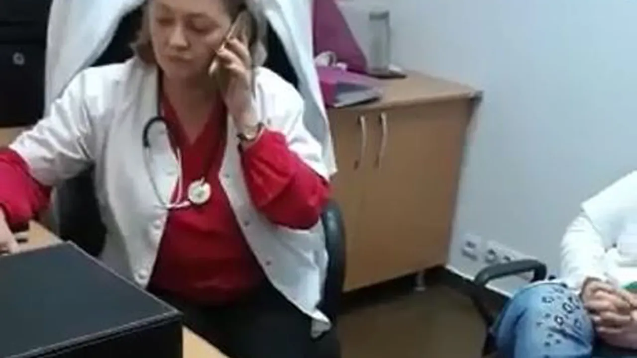 Scene RevoltÄƒtoare La Spitalul Sfantul Ioan Din CapitalÄƒ Medici RezidenÅ£i UmiliÅ£i De Seful SecÅ£iei De Nefrologie Video