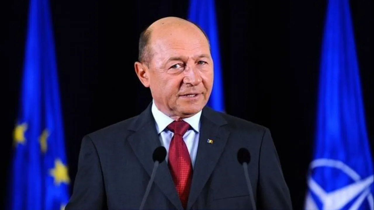 Băsescu: „PSD-ul să nu-şi mai dea ochii peste cap, a lăsat un deficit de aproape 4%. Cred că ne vom redresa economic chiar în acest an”