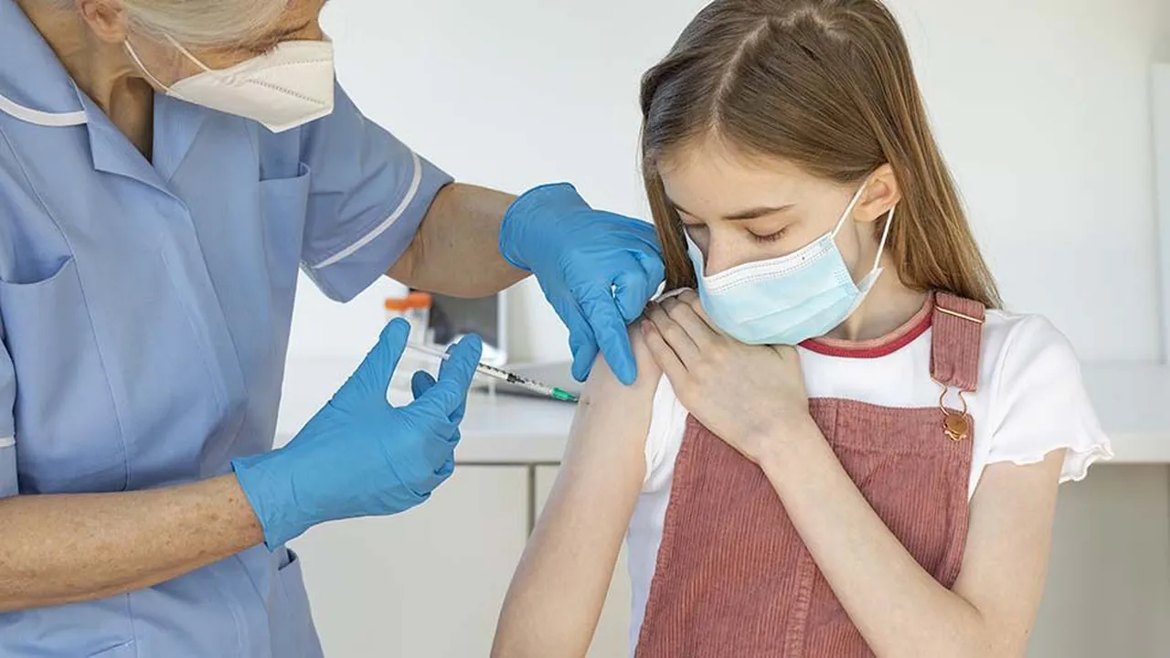 Vaccinarea anti-COVID-19 pentru copiii cu vârste între 5 și 11 ani ar putea să înceapă în noiembrie, în SUA