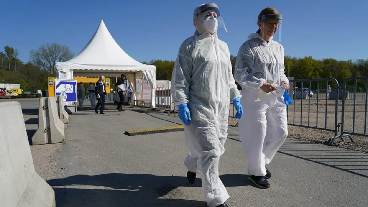 OMS avertizează că Europa se va confrunta cu o iarnă grea. „A devenit epicentrul pandemiei de cvronavirus”