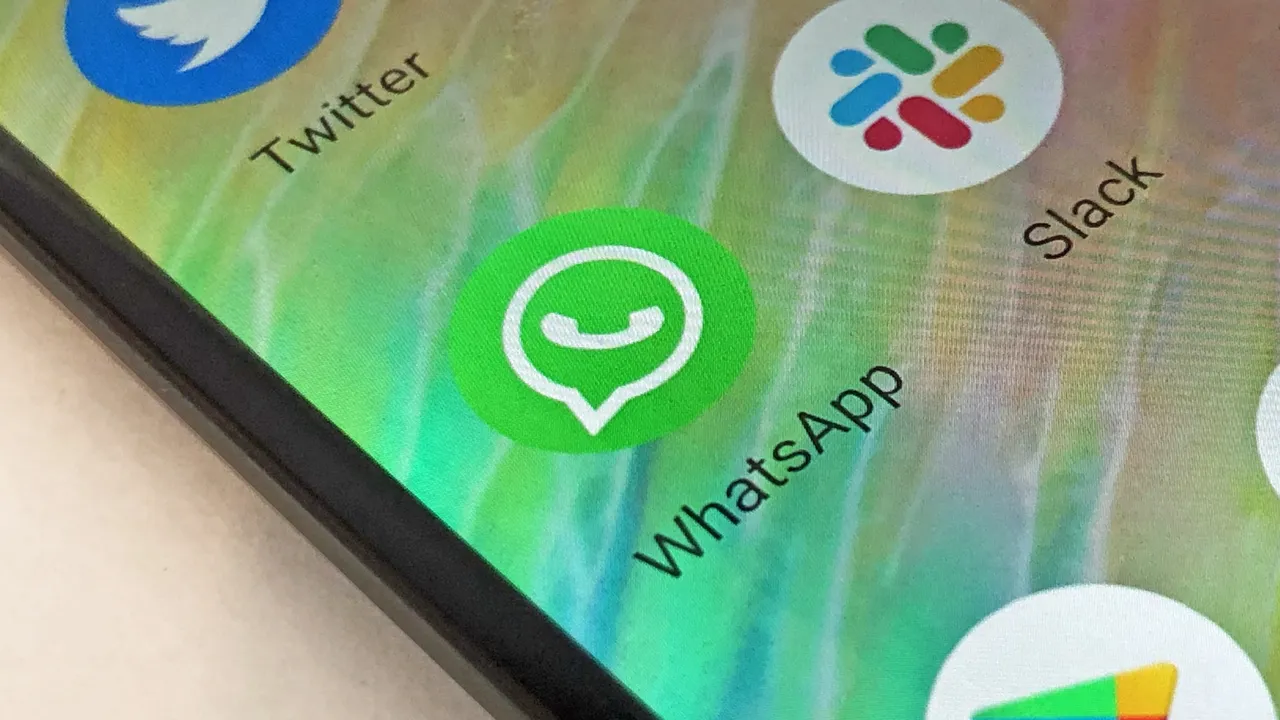 Iată cum să citești mesajele pe WhatsApp fără seen. Trucul simplu pe care trebuie să îl faci!