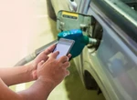 Cât trebuie să scoată, astăzi, românii din buzunare pentru un plin de benzină sau motorină