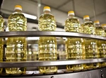De unde poţi cumpăra cel mai ieftin ulei Floriol. Cât costă un litru în diferite locuri din România