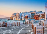 Românii care merg în Grecia trebuie să știe. Țeapă uriașă la un restaurant de pe litoral. Nota de plată  a fost de 654 de euro pentru NIMIC!