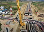 Autostrada A1 Sibiu-Pitești prinde contur. Au apărut noi imagini cu Pasajul Bascov pe lotul 5 Pitești-Curtea de Argeș. Când se închide circulația din cauza lucrărilor