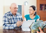 Românii care vor primi pensii mai mari și cu 50% din septembrie! Ce se întâmplă la recalculare