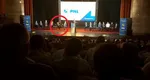 Moment jenant la conferința județeană de alegeri a PNL Prahova. Senatorul Roberta Anastase a căzut de pe scaun! – VIDEO