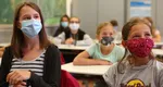 Un învățător nevaccinat a îmbolnăvit cu Covid19 jumătate dintre elevi pentru că nu a purtat mască