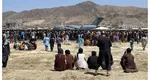 Talibanii s-au răzgândit. Vor permite cetăţenilor străini şi celor afgani să plece din Afganistan şi după 31 august