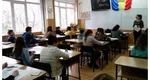 Sorin Cîmpeanu reacţionează după nemulţumirile elevilor legat de burse. „Nu a scăzut cuantumul burselor şi nici nu a existat o tăiere”