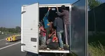 Camion românesc, cu aproape 100 de migranţi ilegali, descoperit în Ungaria. Şoferul este din Republica Moldova