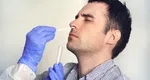 Studiu îngrijorător: Omicron supravieţuieşte mai mult timp pe suprafeţe din plastic şi pe piele faţă de variantele anterioare ale coronavirusului. Doar anumite teste depistează noua tulpină