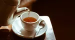 Ceaiul care topeşte grăsimea ca pe unt şi detoxifică organismul primăvara. Se face din ingrediente simple!