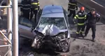 Accident mortal în zona Pipera din Capitală. O tânără a murit după ce autoturismul s-a izbit frontal de o pasarelă. UPDATE: Poliţia anchetează o crimă