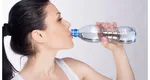 Dieta cu apa. Experţii au descoperit cum să scapi rapid de kilogramele în plus