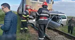 Un bărbat a murit după ce maşina în care se afla a fost lovită de un tren Regio, în Iaşi