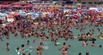 Românii au fugit de caniculă la mare. Cel mai aglomerat weekend de pe Litoral VIDEO