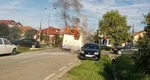 Troleibuz în flăcări la Timişoara. Cei şase pasageri şi şoferul s-au autoevacuat înainte de venirea pompierilor