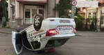 Nu e banc! Poliţiştii de la Rutieră s-au tamponat pe strada Caracal cu altă mașină, în timp ce se duceau la alt accident