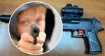 Un puşti de 10 ani „înarmat” cu un pistol de jucărie a pus pe jar şoferii din două sectoare ale Capitalei. Părinţii minorului, sancţionaţi contravenţional