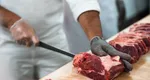 VIDEO Imagini șocante surprinse de un măcelar! Ce s-a întâmplat cu bucata de carne imediat după ce a tăiat-o